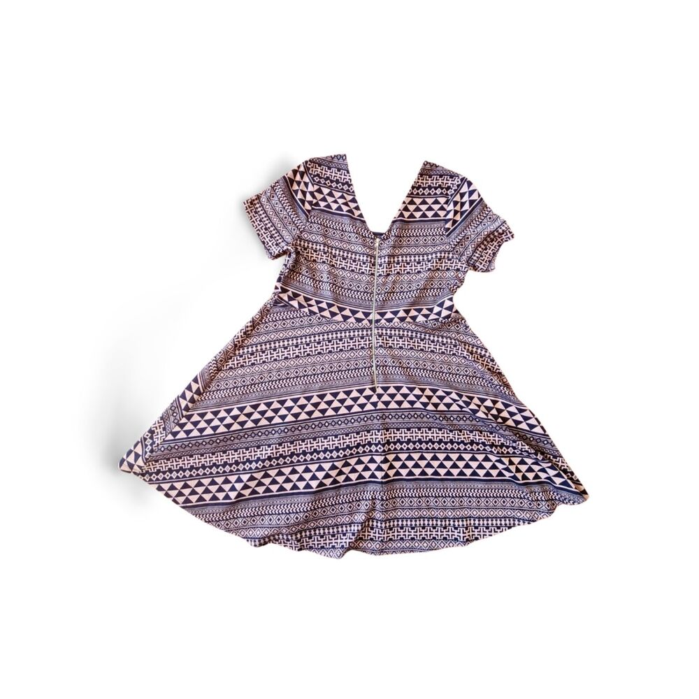 City Triangles Dress Plus 16 Navy Pink Deco Print Knit V-Neck Back Short Sleeve - Picture 5 of 10